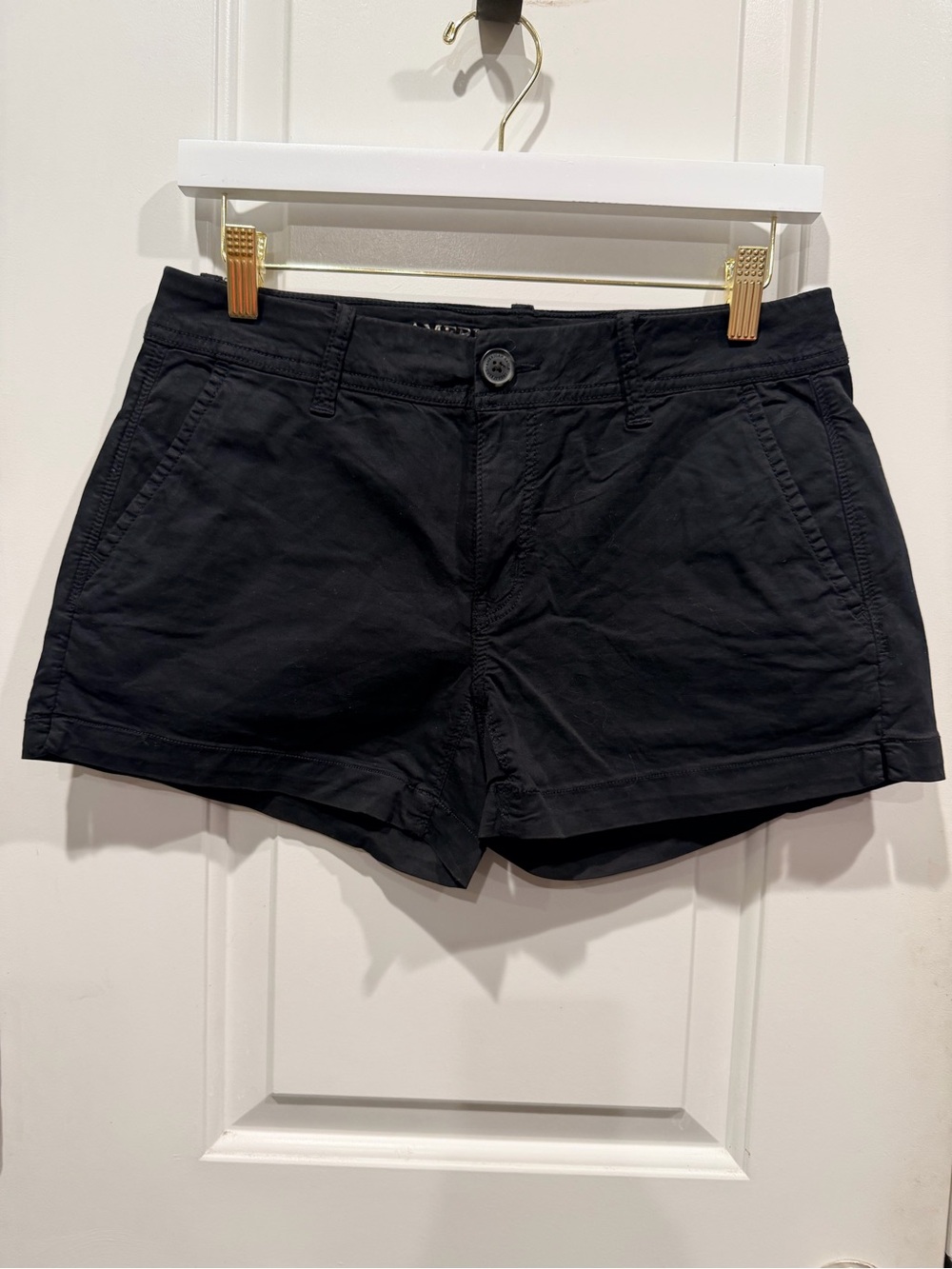 American Eagle Outfitters Women's Black Casual Super Stretch Chino Shorts